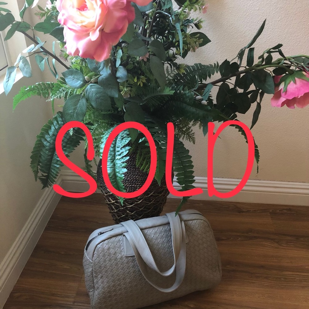 Authentic Bottega Veneta